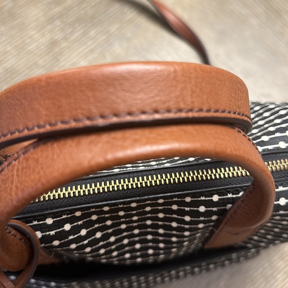 💗FOSSIL💗 - Picture 6 of 8